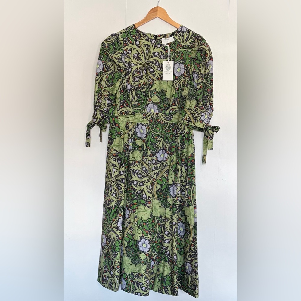 BNWT Hyacinth House Green Floral Midi Dress L